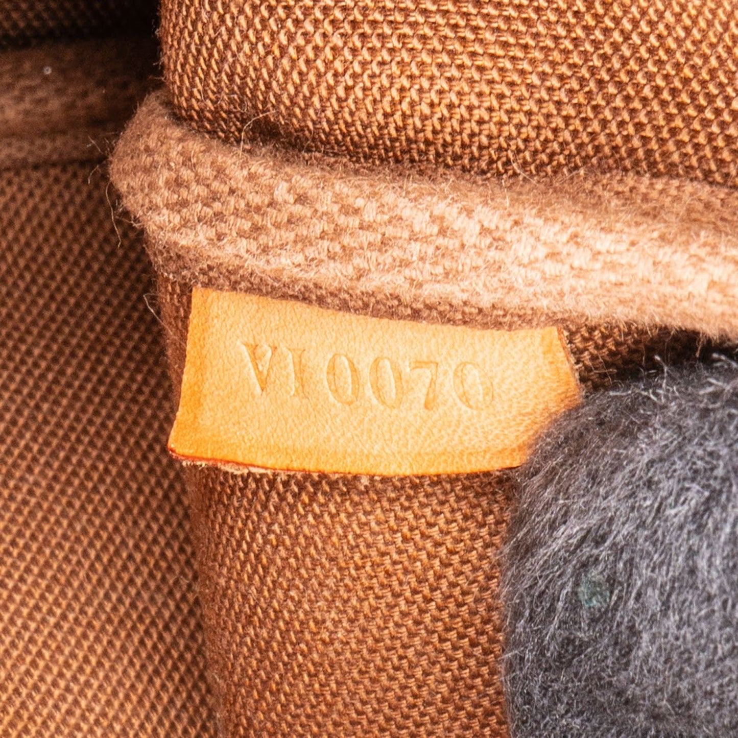 Louis Vuitton Monogram Canvas Pochette Accessoires Handbag