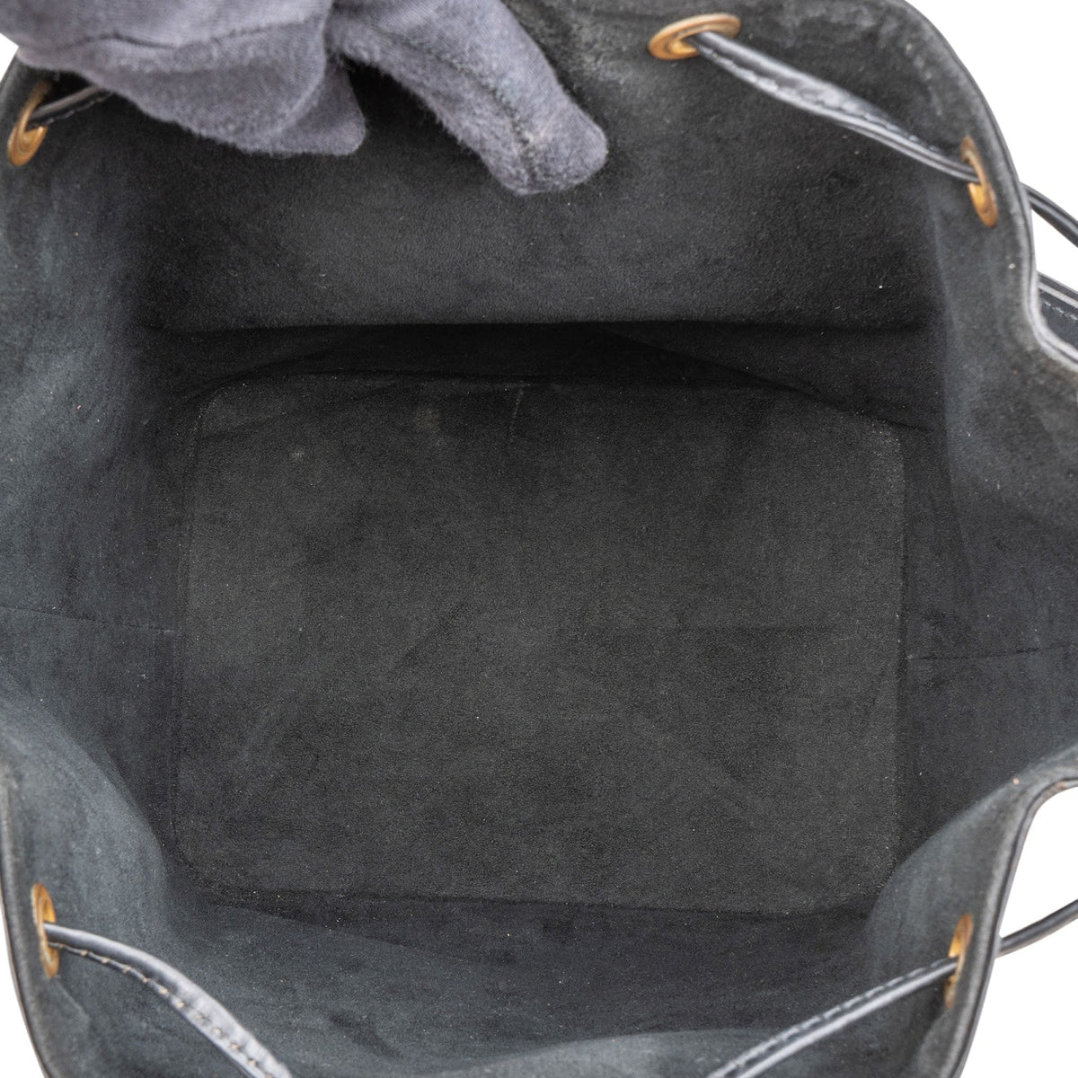Louis Vuitton Noir Epi Leather Sac Noé Petit Shoulder Bag