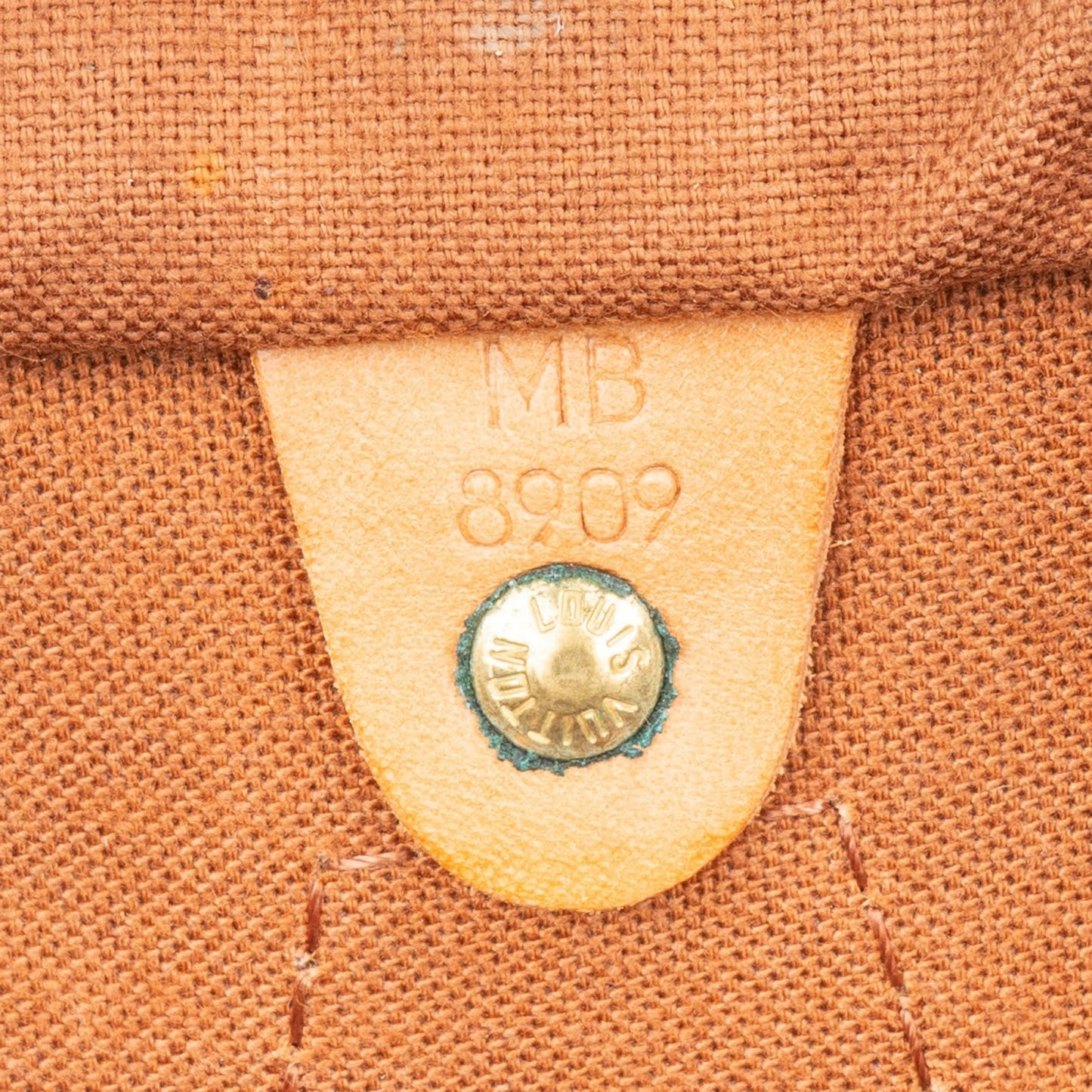 Louis Vuitton Monogram Canvas Speedy 40 Handbag
