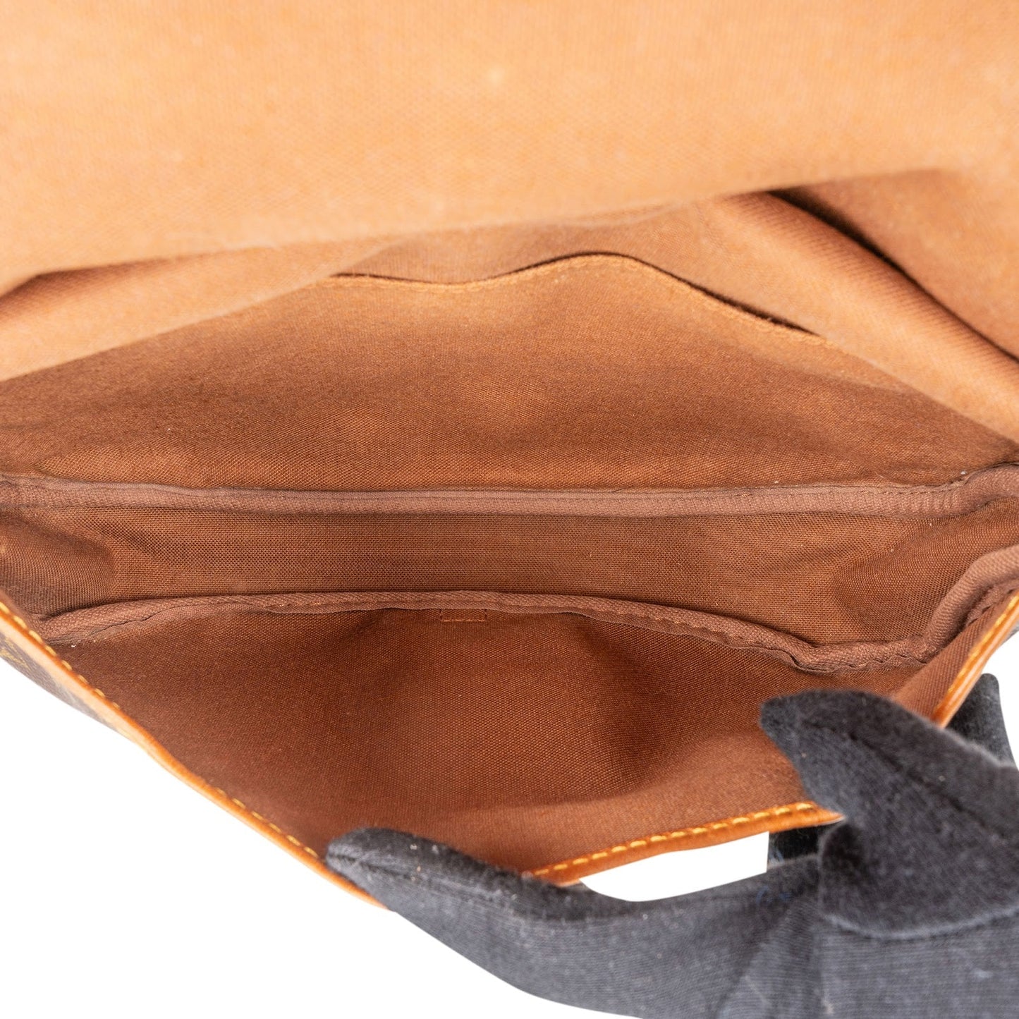 Louis Vuitton Monogram Canvas Saumur 30 Crossbody Bag