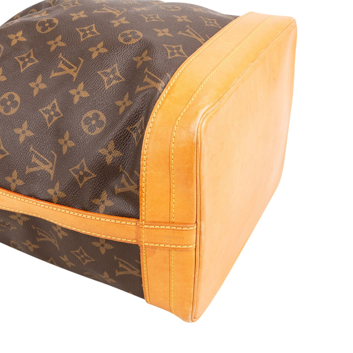 Louis Vuitton Monogram Canvas Sac Noé Grande Shoulder Bag