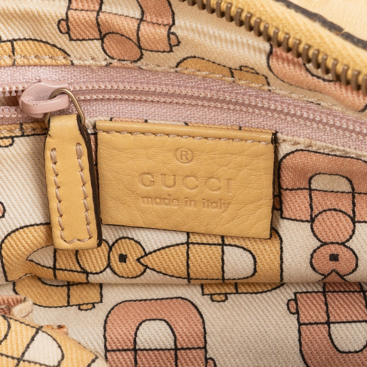 Gucci Guccissima Leather Abbey D-Ring Small Shoulder Bag