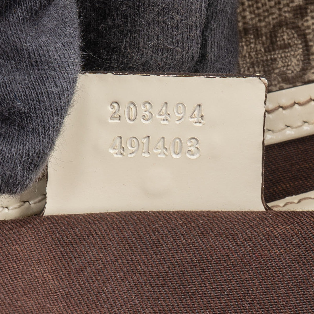 Gucci New Jackie aus GG Supreme Canvas – Ansicht 10