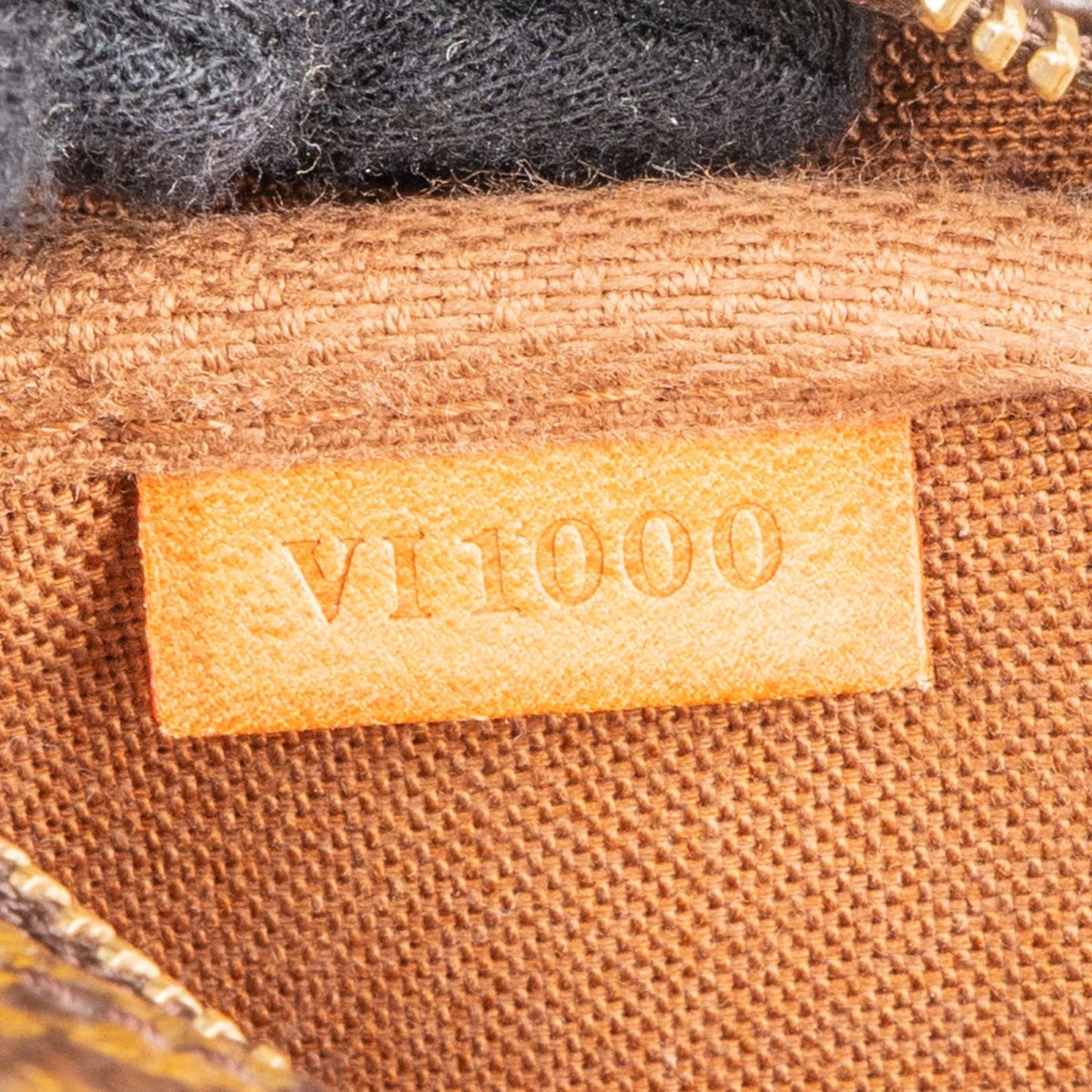Louis Vuitton Monogram Canvas Pochette Accessoires Handbag