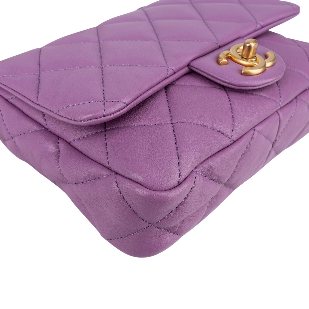 Chanel Quilted Lambskin Chunky Chain Rectangular Flap Shoulder Bag