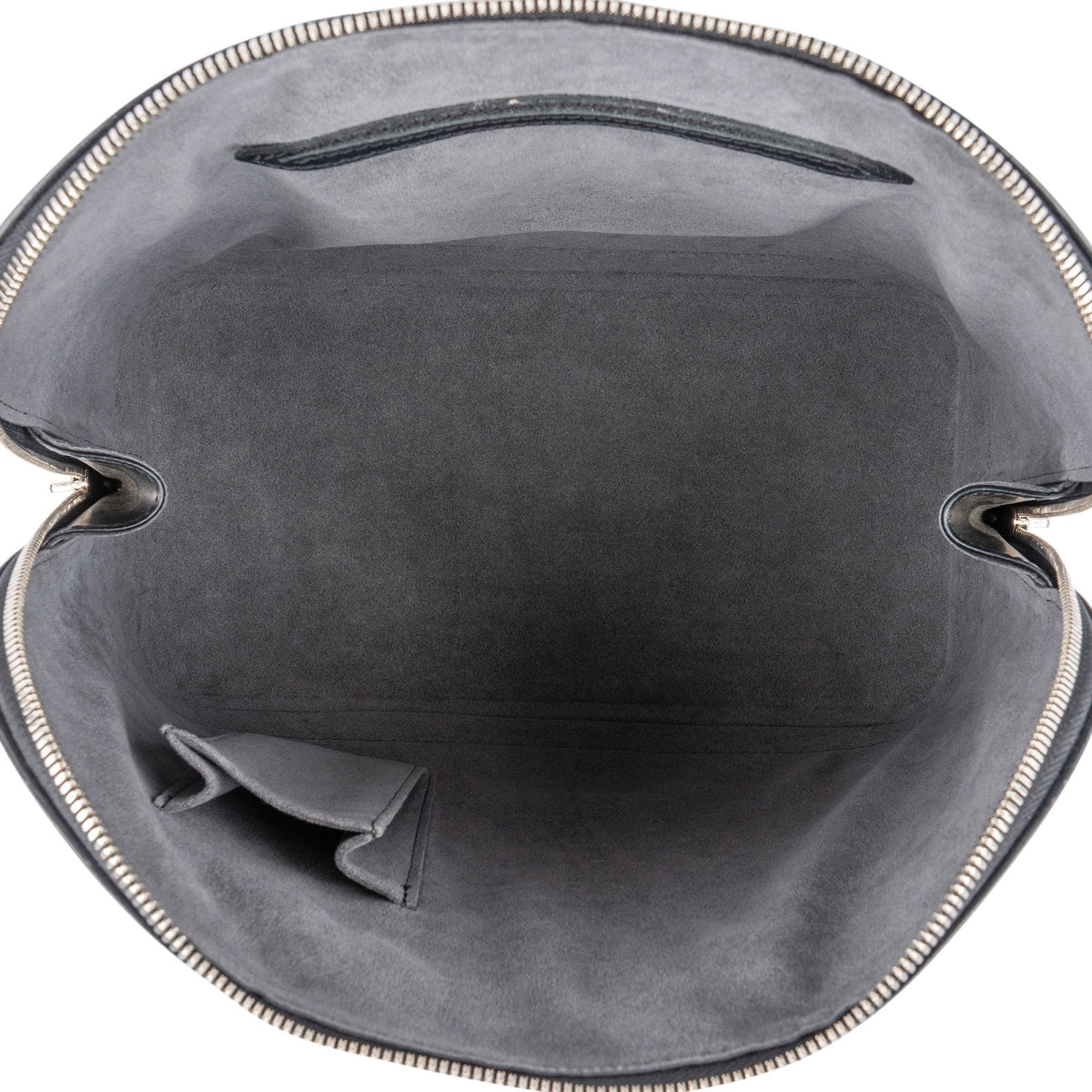 Louis Vuitton Alma PM aus schwarzem Epi-Leder – Ansicht 8