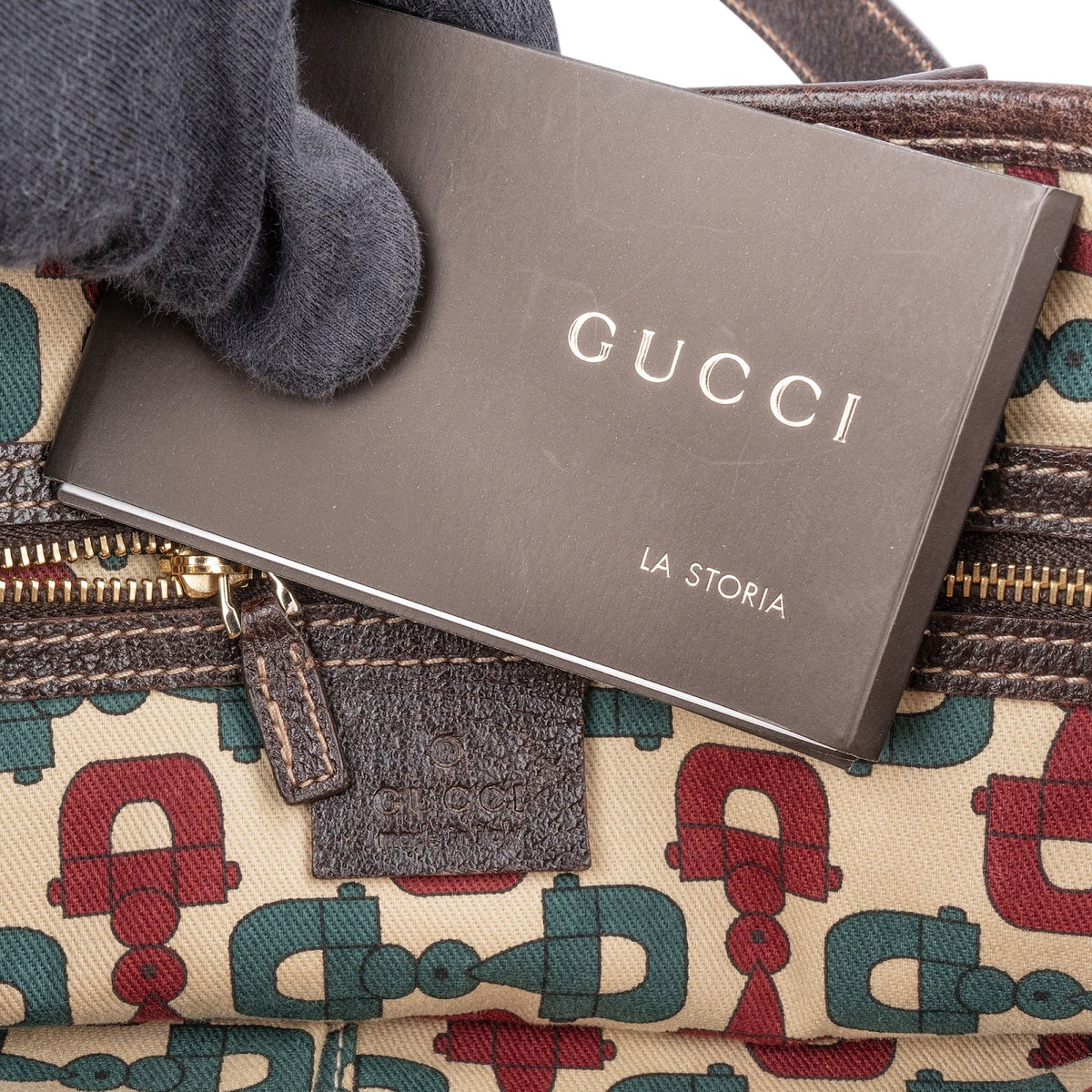 Gucci Tote aus geprägtem GG Wildleder – Ansicht 10
