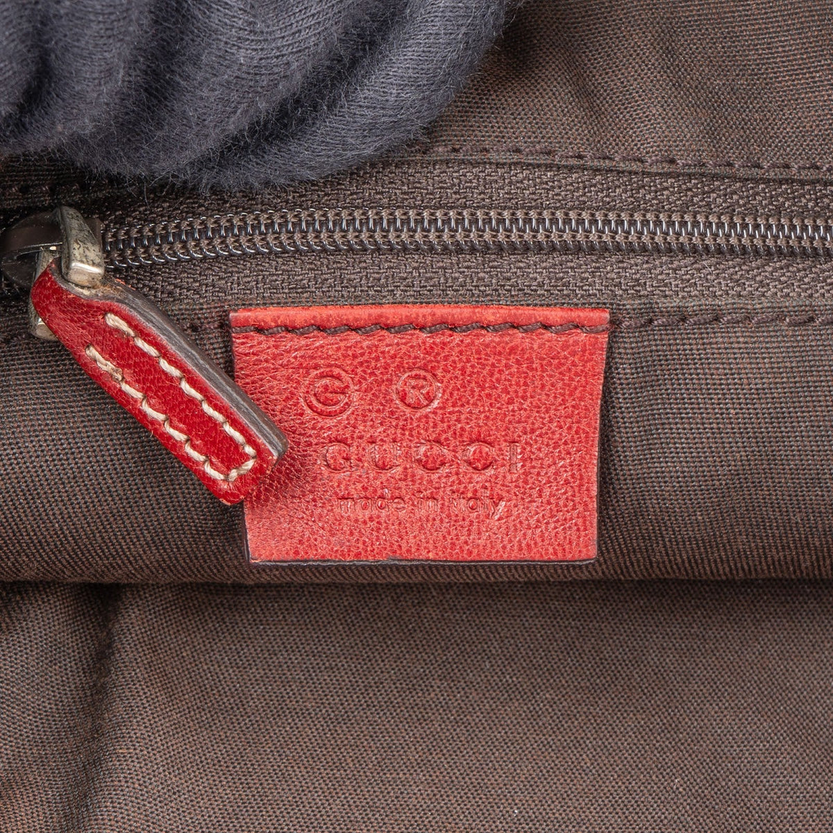 Gucci Guccissima Leather Messenger Crossbody Bag
