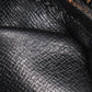 Louis Vuitton Noir Epi Jeune Fille MM Umhängetasche, Bild 11 von 11
