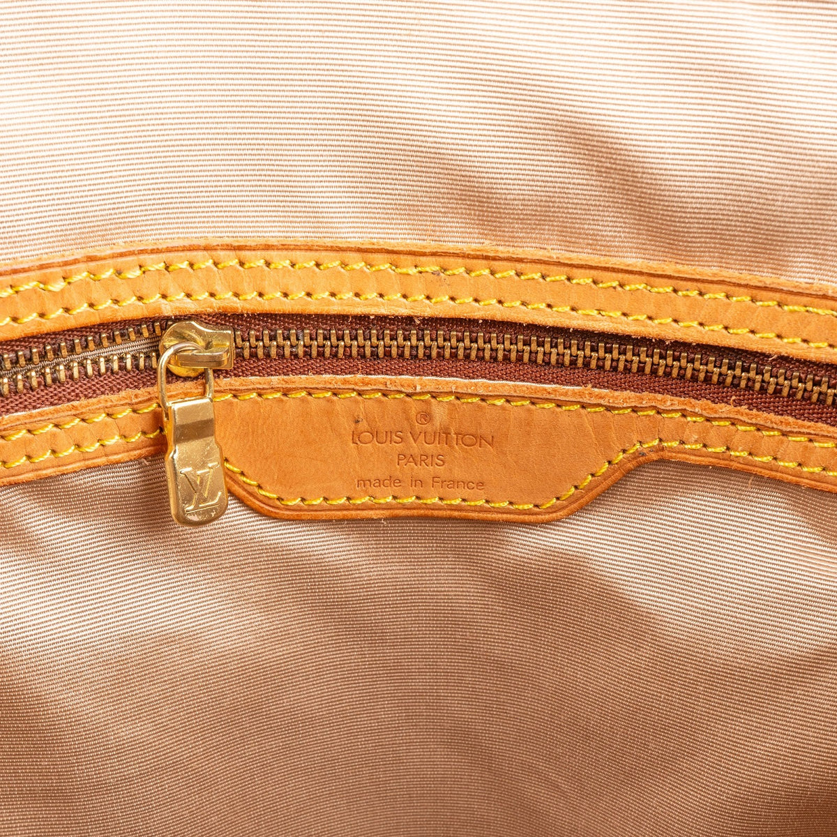 Louis Vuitton Monogram Canvas Bucket GM Shoulder Bag