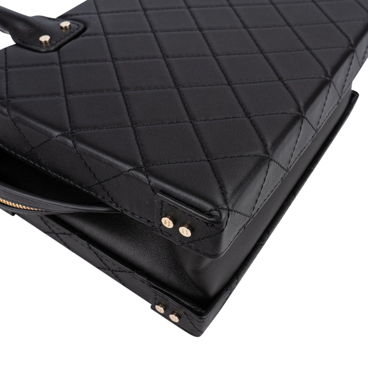 Chanel Quilted Lambskin CC Stitched Vanity Crossbody Handbag
