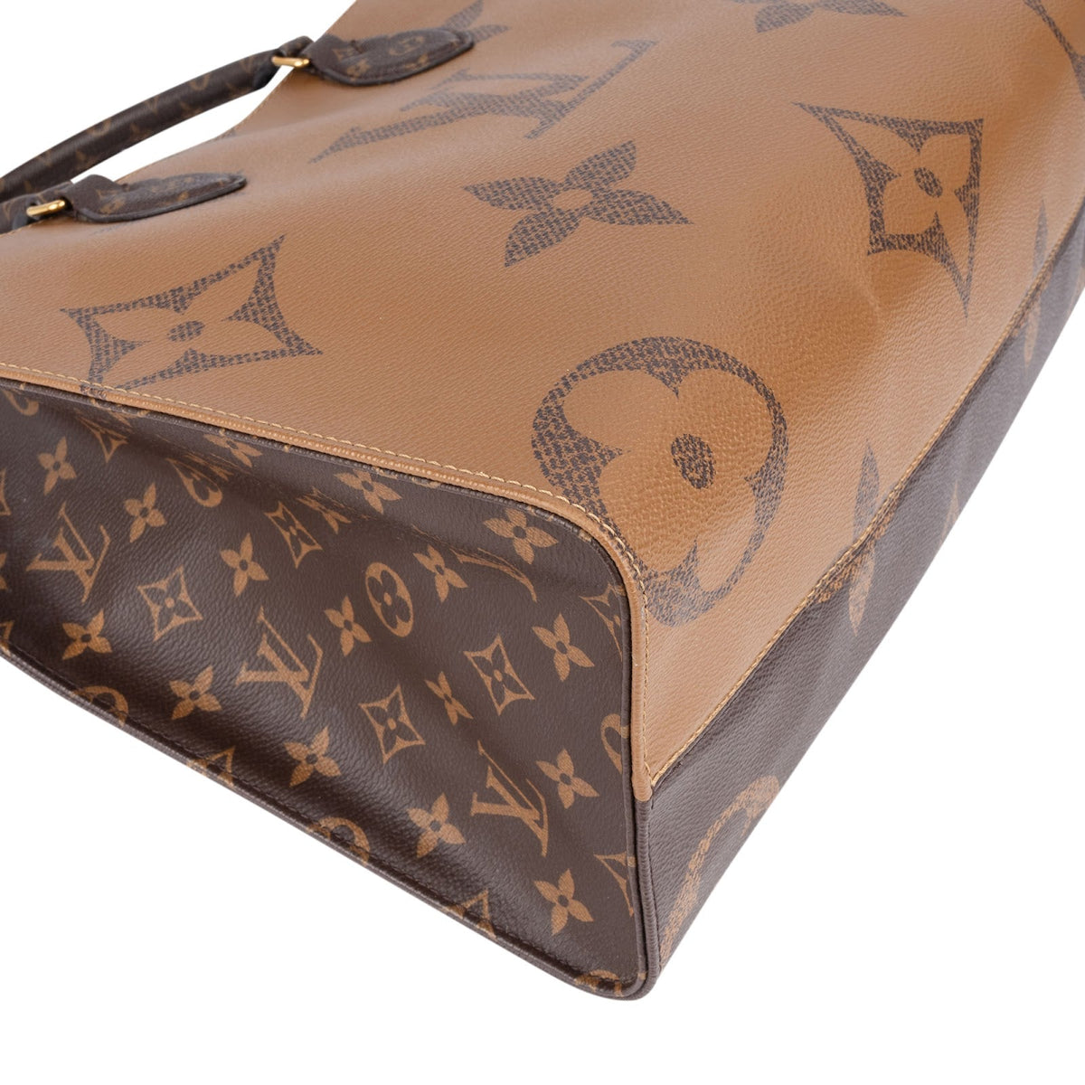 Louis Vuitton Monogram Canvas Giant On The Go MM Shoulder Bag