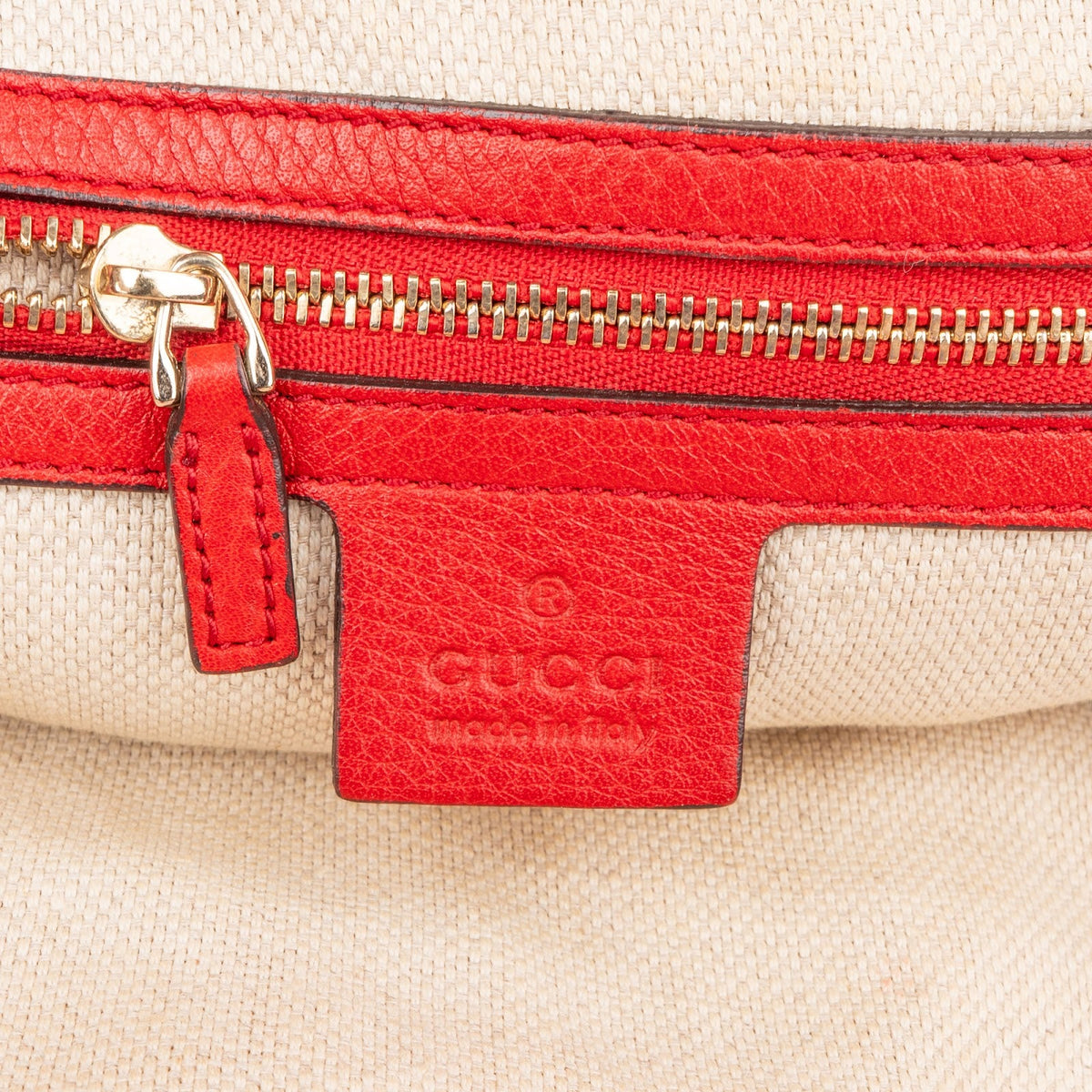 Gucci Soho Tassel Hobo Shopper aus genarbtem Leder – Ansicht 10