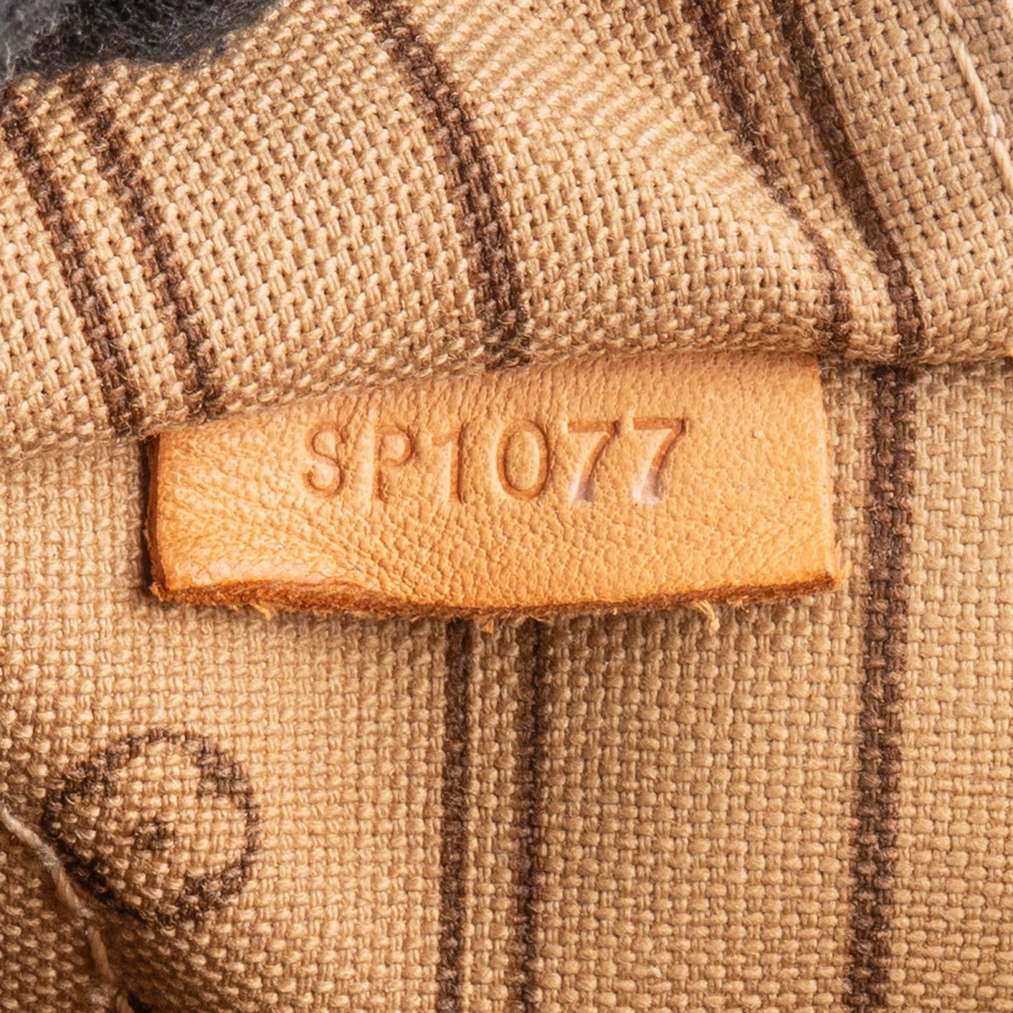 Louis Vuitton Monogram Canvas Neverfull MM Shoulder Bag