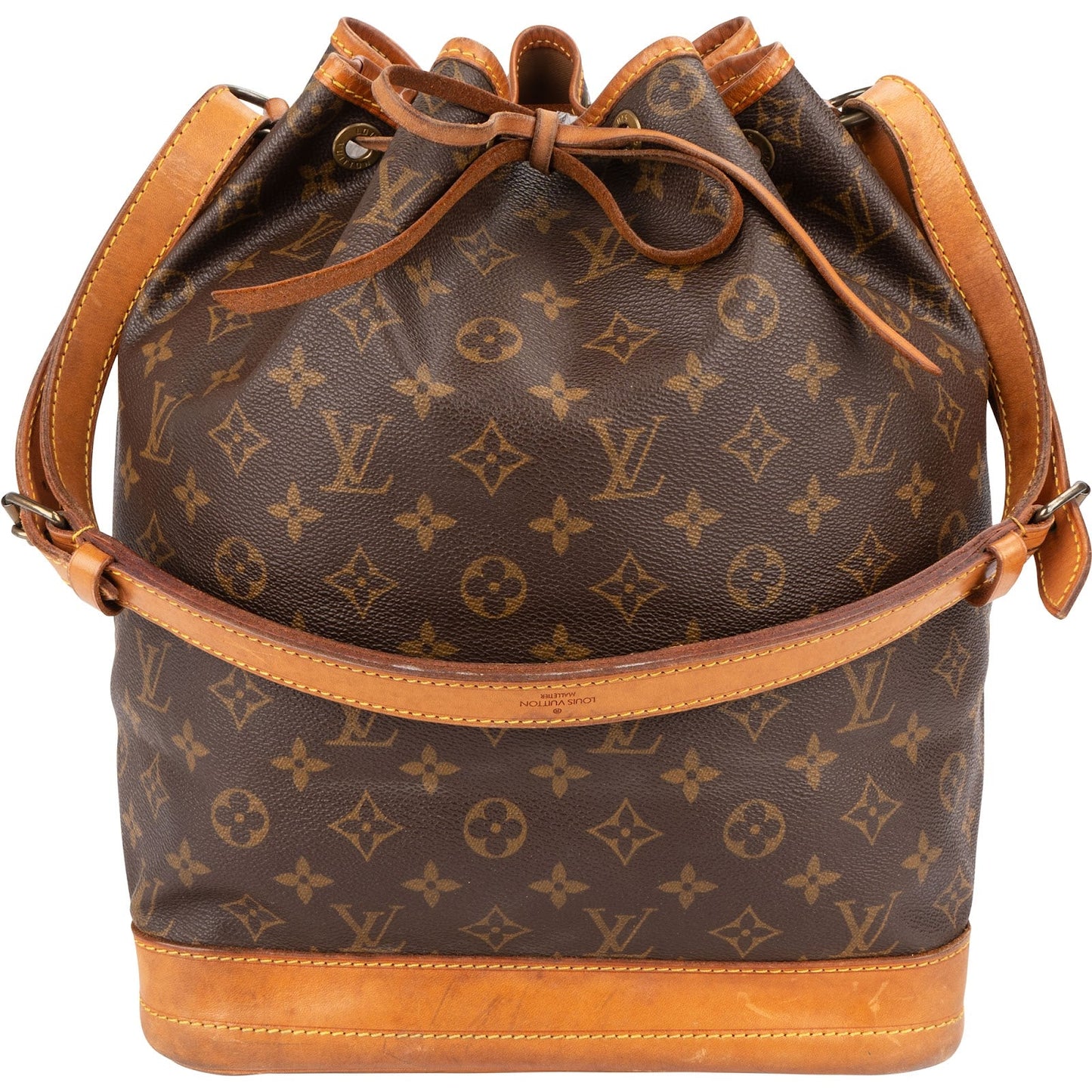 Louis Vuitton Monogram Canvas Sac Noé Grande Shoulder Bag