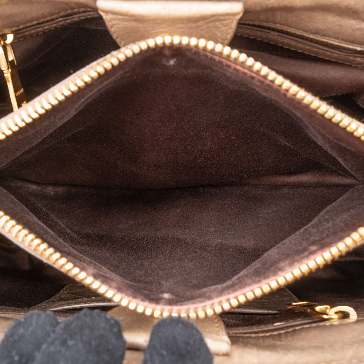 Miu Miu Tasche aus Vitello-Lux-Leder – Ansicht 12
