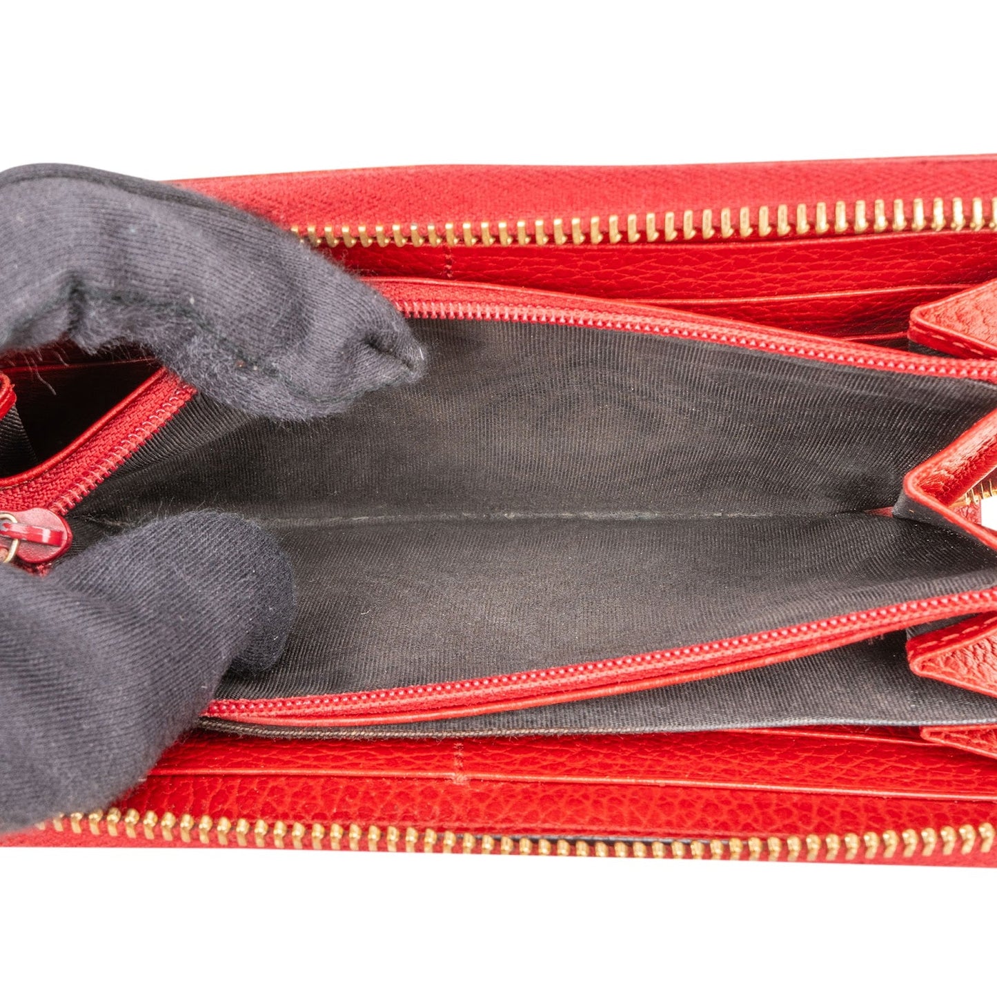 Gucci Grained Leather GG Marmont Zip Around Wallet