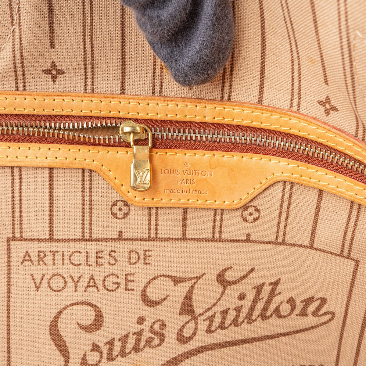 Louis Vuitton Monogram Canvas Neverfull GM Shoulder Bag
