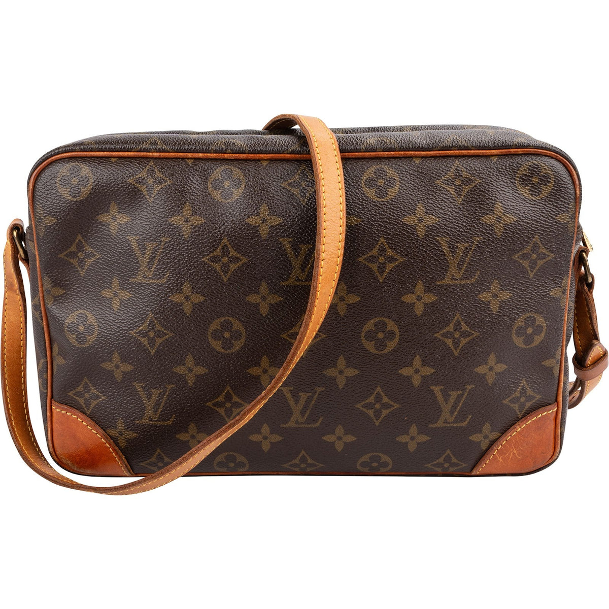 Louis Vuitton Monogram Canvas Trocadero 30 Crossbody Bag