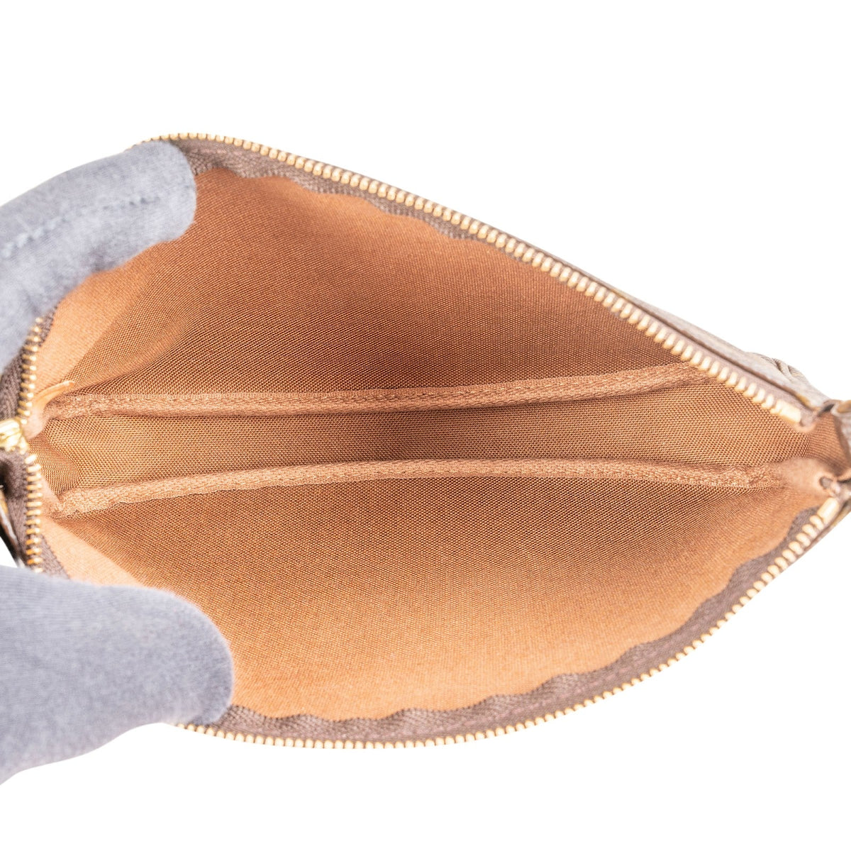 Louis Vuitton Pochette Accessoires aus Monogram Canvas – Ansicht 9