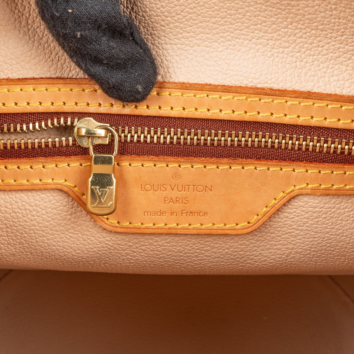 Louis Vuitton Monogram Canvas Bucket PM Shoulder Bag