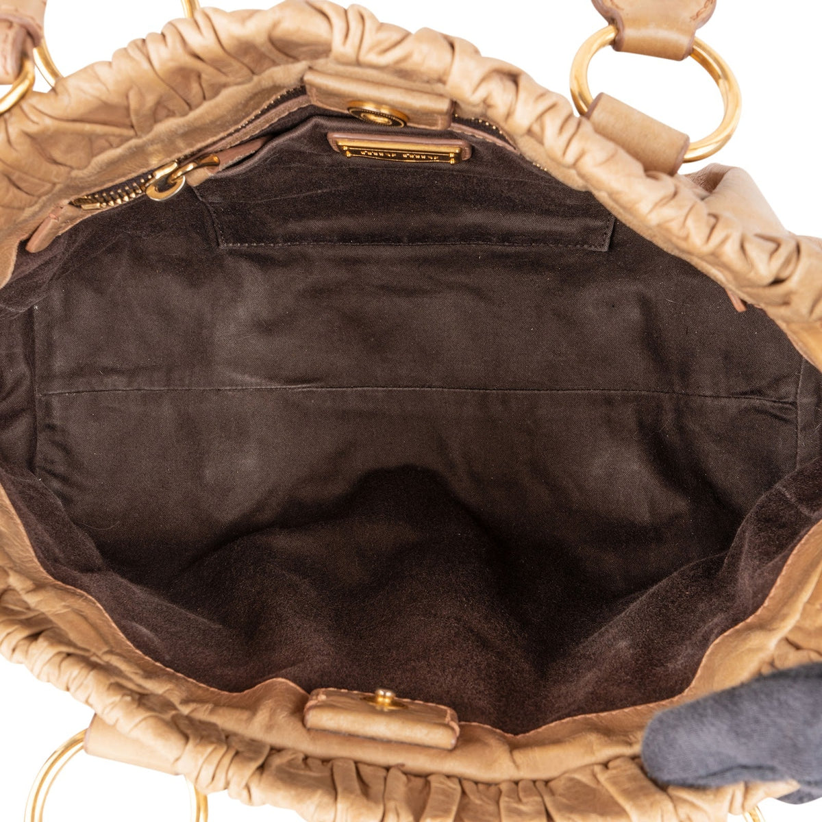 Miu Miu Gathered Drawstring Satchel aus Vitello-Lux-Leder – Ansicht 9