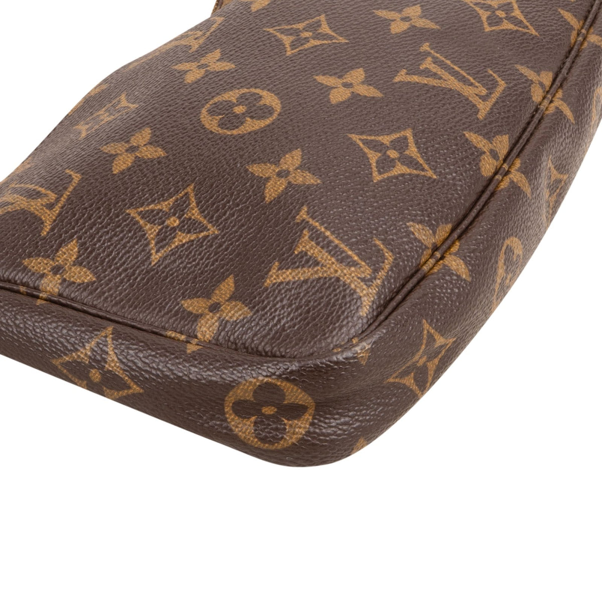 Louis Vuitton Monogram Canvas Pochette Accessoires Handbag