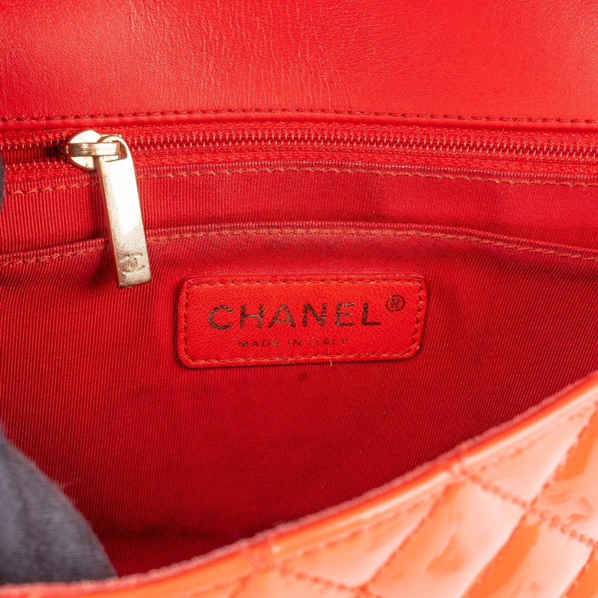 Chanel Lackleder Valentine Single Flap Umhängetasche, Bild 14 von 15