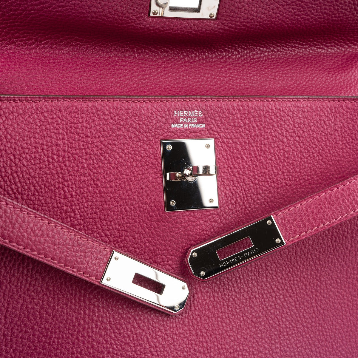 Hermès Tosca Clemence Leather Palladium Kelly 32 Handbag