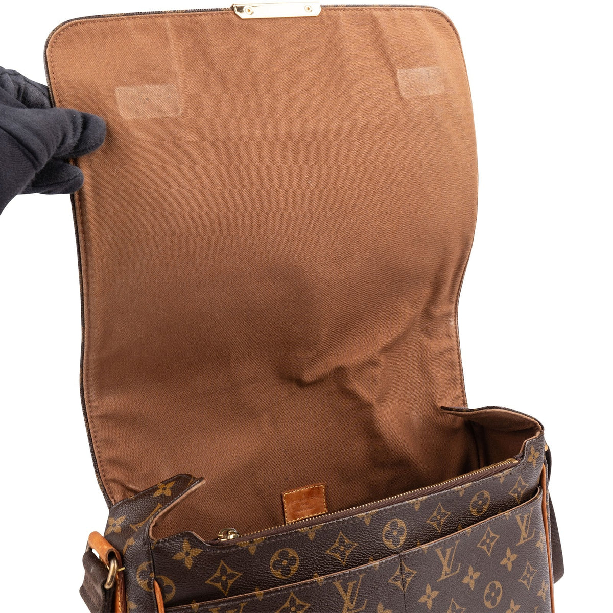 Louis Vuitton Abbesses MM Messenger aus Monogram Canvas – Ansicht 8