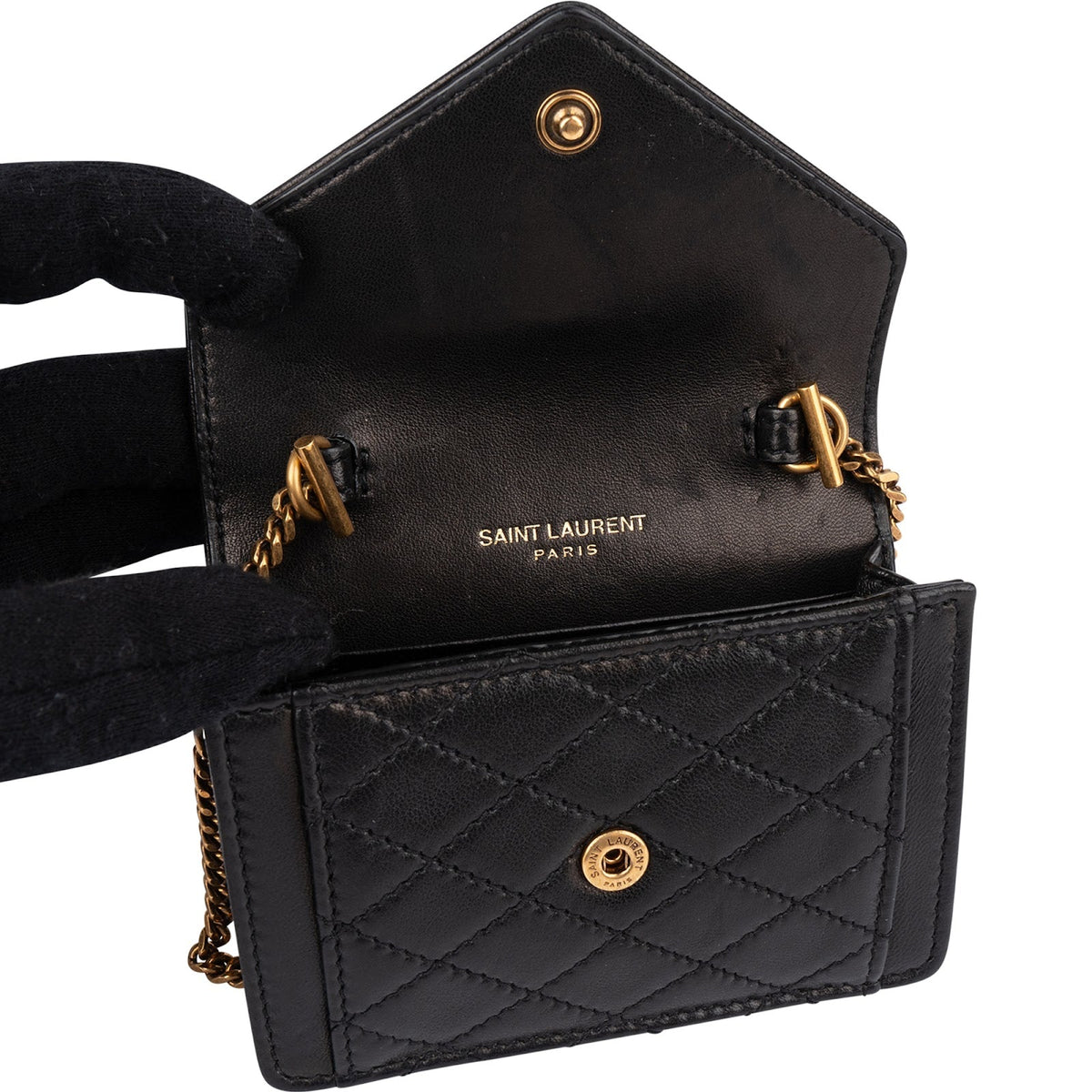 Saint Laurent Cassandre Envelope Micro aus gestepptem Lammleder – Ansicht 9