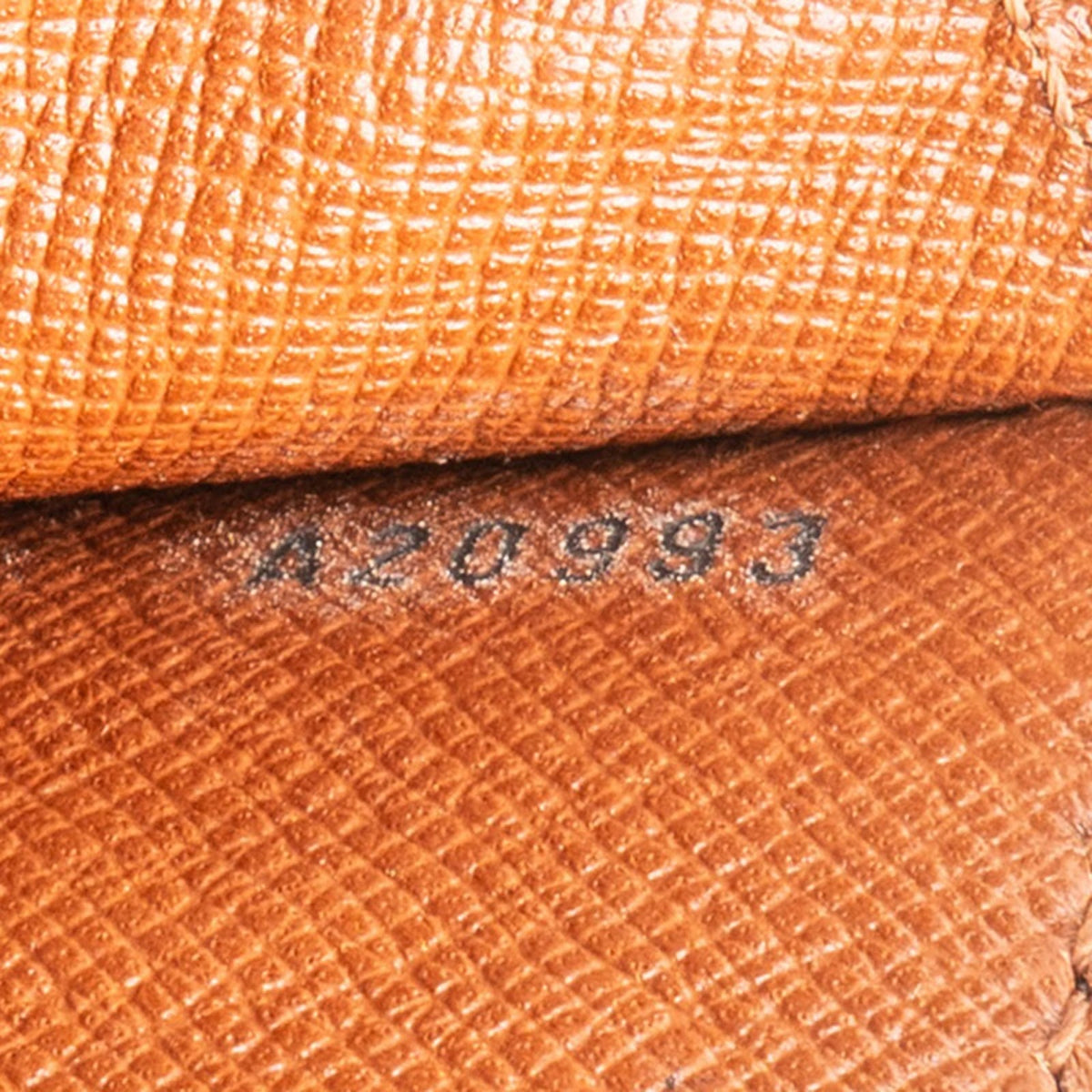 Louis Vuitton Pochette Monceau aus Monogram Canvas – Ansicht 13