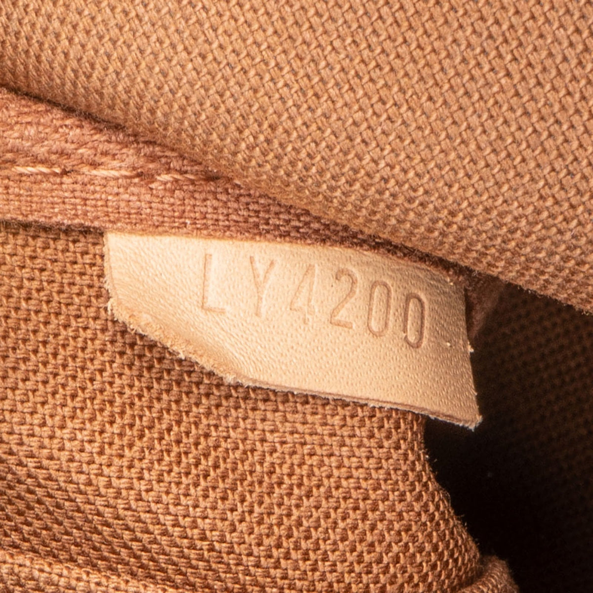 Louis Vuitton Multi Pochette Accessoires aus Monogram Canvas – Ansicht 12