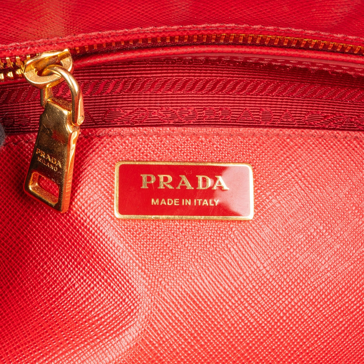 Prada Galleria aus rotem Saffiano-Leder – Ansicht 9