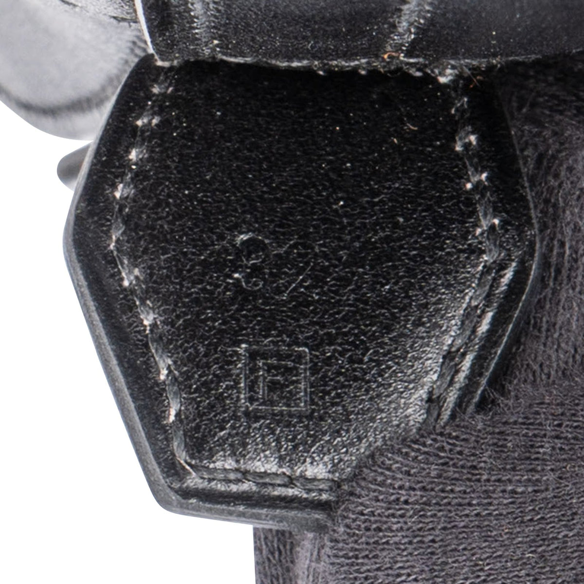 Hermès Noir Swift Leather Bolide 31 Handbag