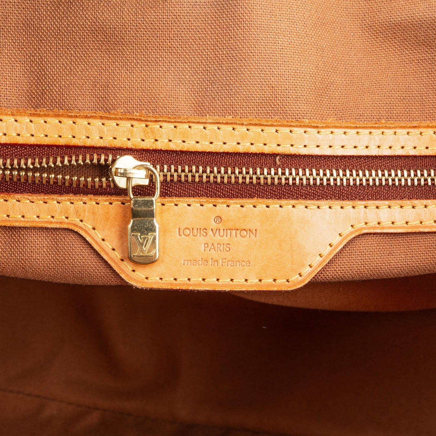 Louis Vuitton Monogram Canvas Batignolles Horizontal Handbag