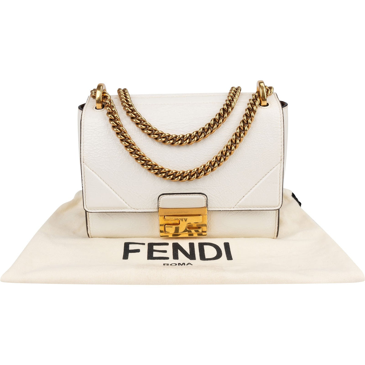 Fendi Kan U Flap aus weißem Lackleder – Ansicht 2