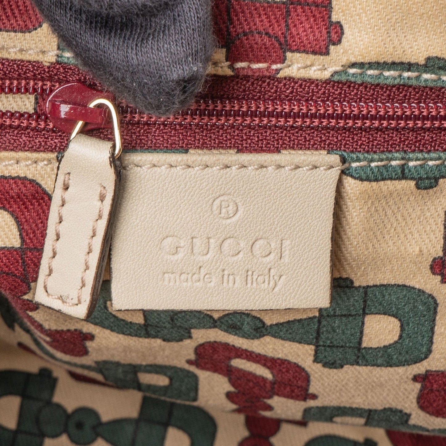 Gucci Guccissima Leather Abbey D-Ring Shoulder Bag