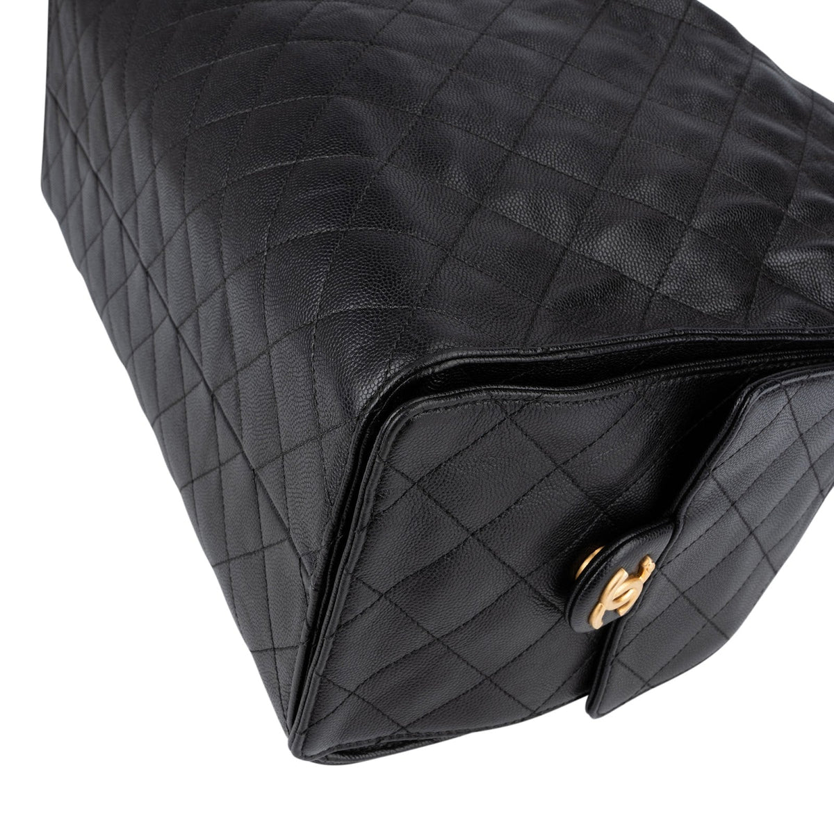 Chanel 25 Quilted Caviar Leather CC Drawstring Shoulder Bag Medium