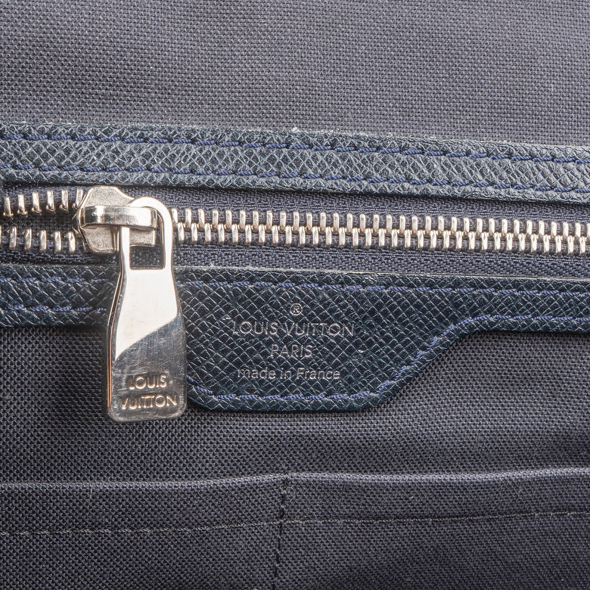 Louis Vuitton Taiga Leather Anton Briefcase Business Handbag