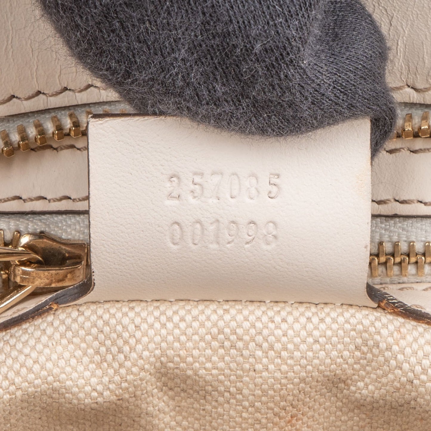 Gucci Monogram GG Canvas Sherry Line White Tote Shoulder Bag