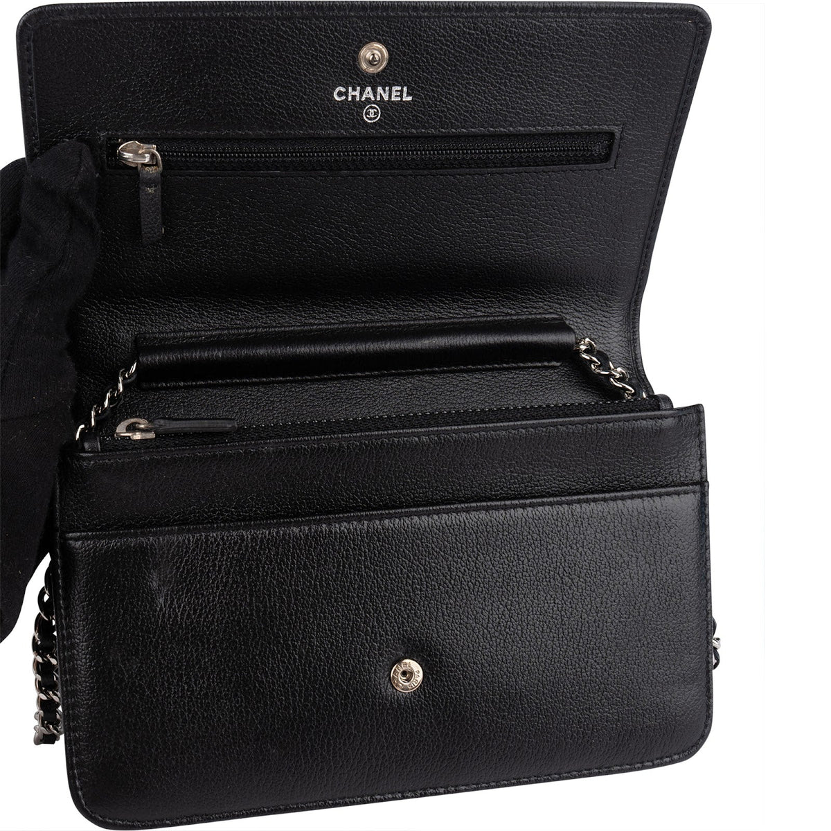Chanel Chic Leather Camellia Wallet On Chain Crossbody Bag