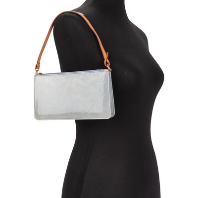 Louis Vuitton Lexington Vernis Monogram Pochette