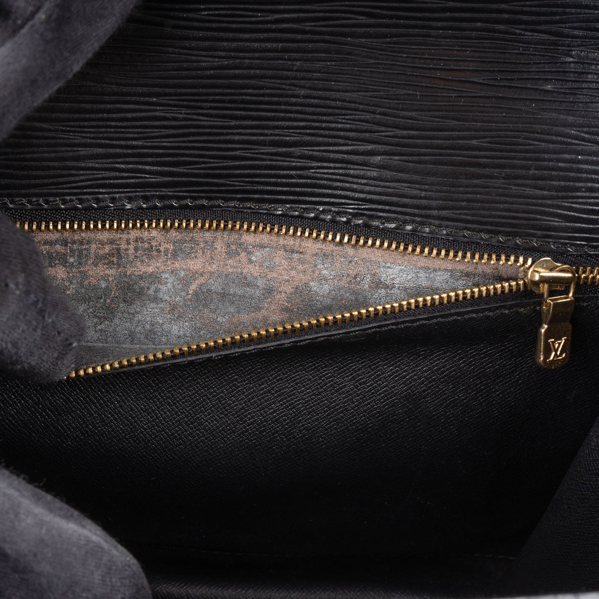 Louis Vuitton Noir Epi Leather Monceau Handbag