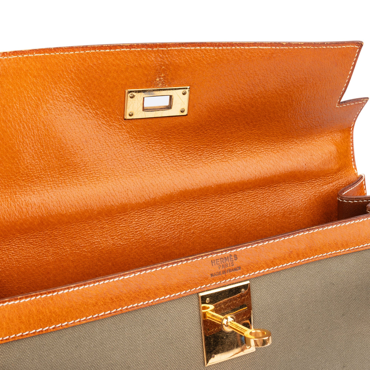 Hermès Classic Bicolor Kelly 32 Handbag
