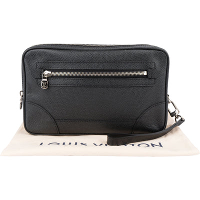 Louis Vuitton Noir Taiga Leather Pavel Toiletry Bag