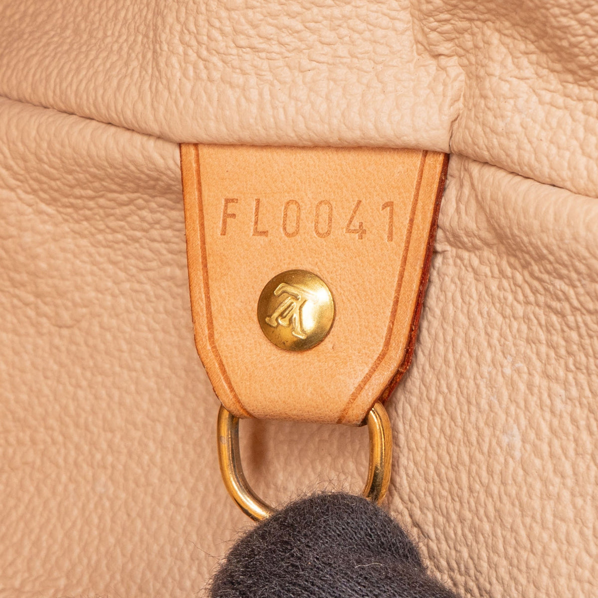 Louis Vuitton Canvas Monogram Bucket Bag GM Shoulder Bag