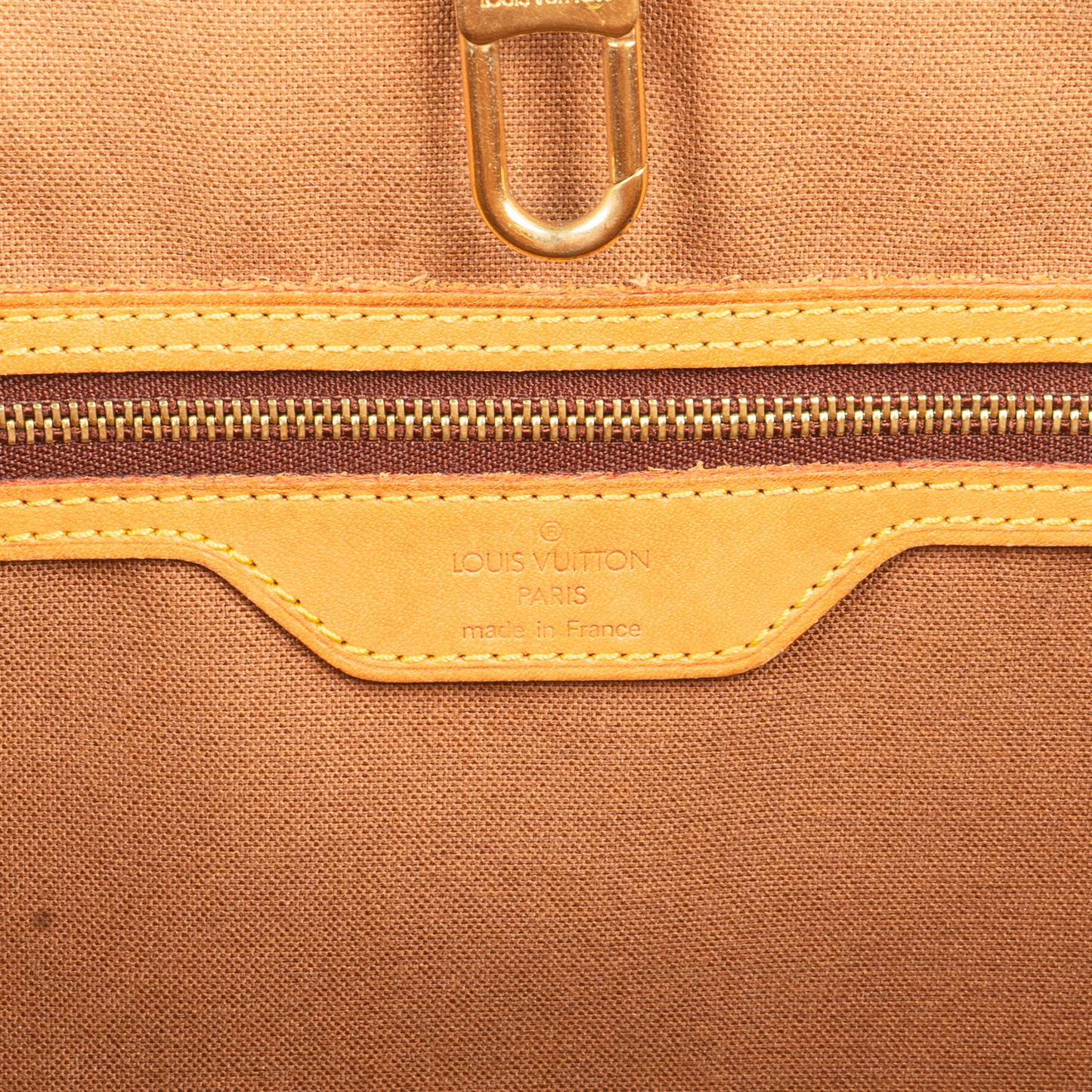 Louis Vuitton Canvas Monogram Batignolles Shoulder Bag