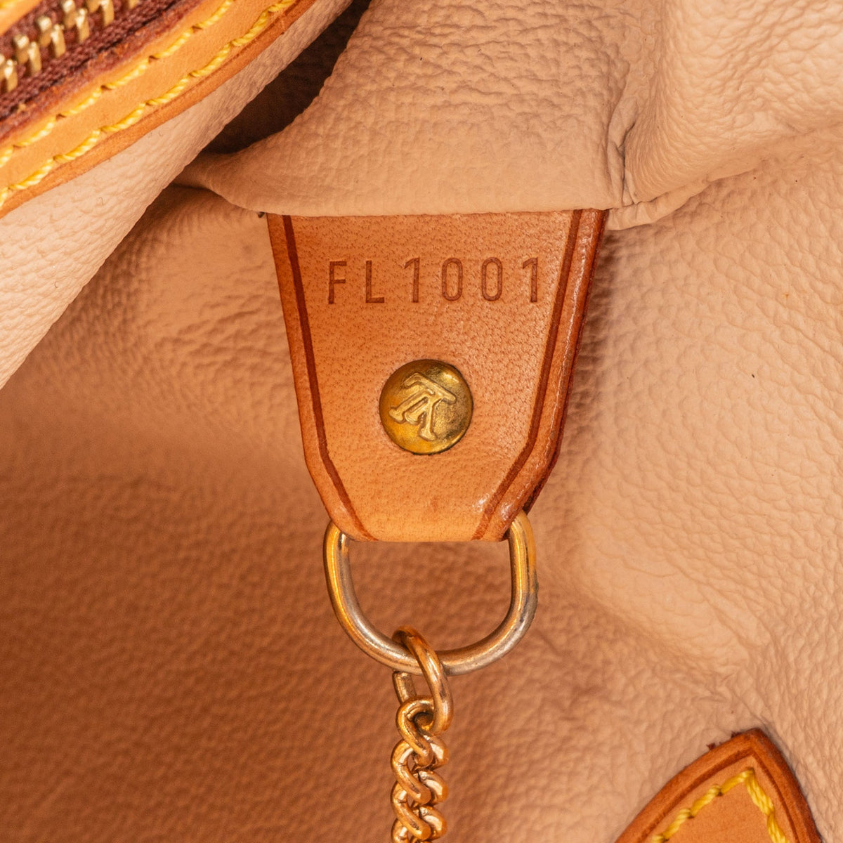 Louis Vuitton Canvas Monogram Bucket Bag GM Shoulder Bag