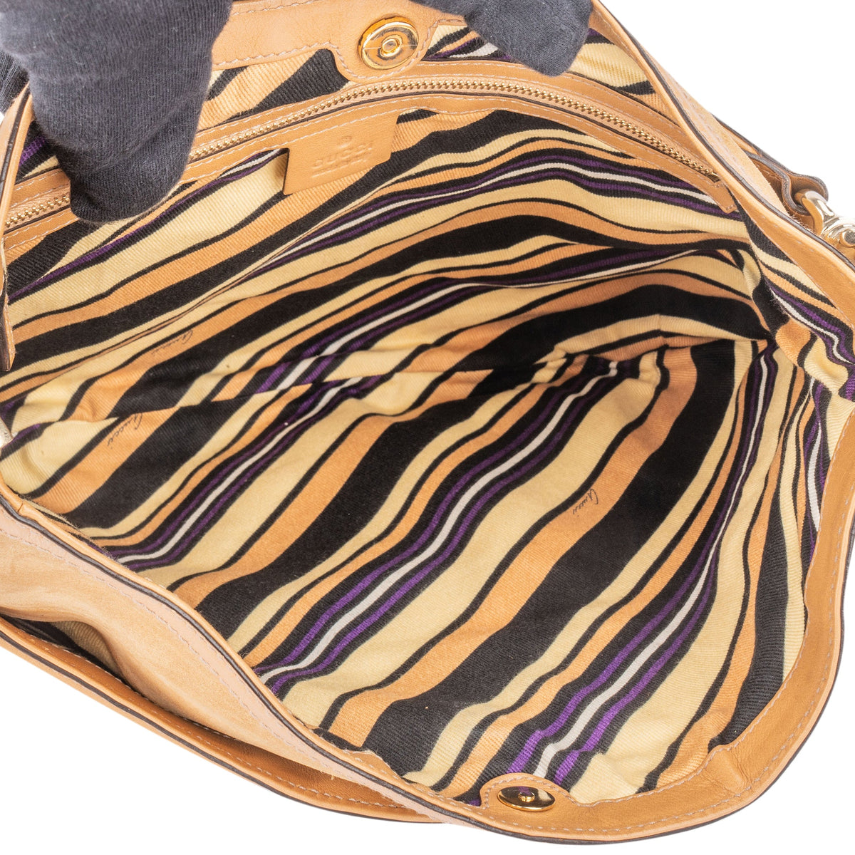 Gucci Hobo aus GG Wildleder – Ansicht 9